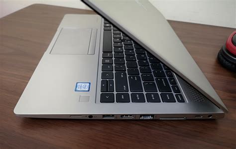 HP EliteBook with card reader